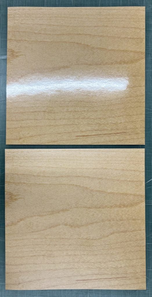 木目調のグロスラミネートとマットラミネートの違い